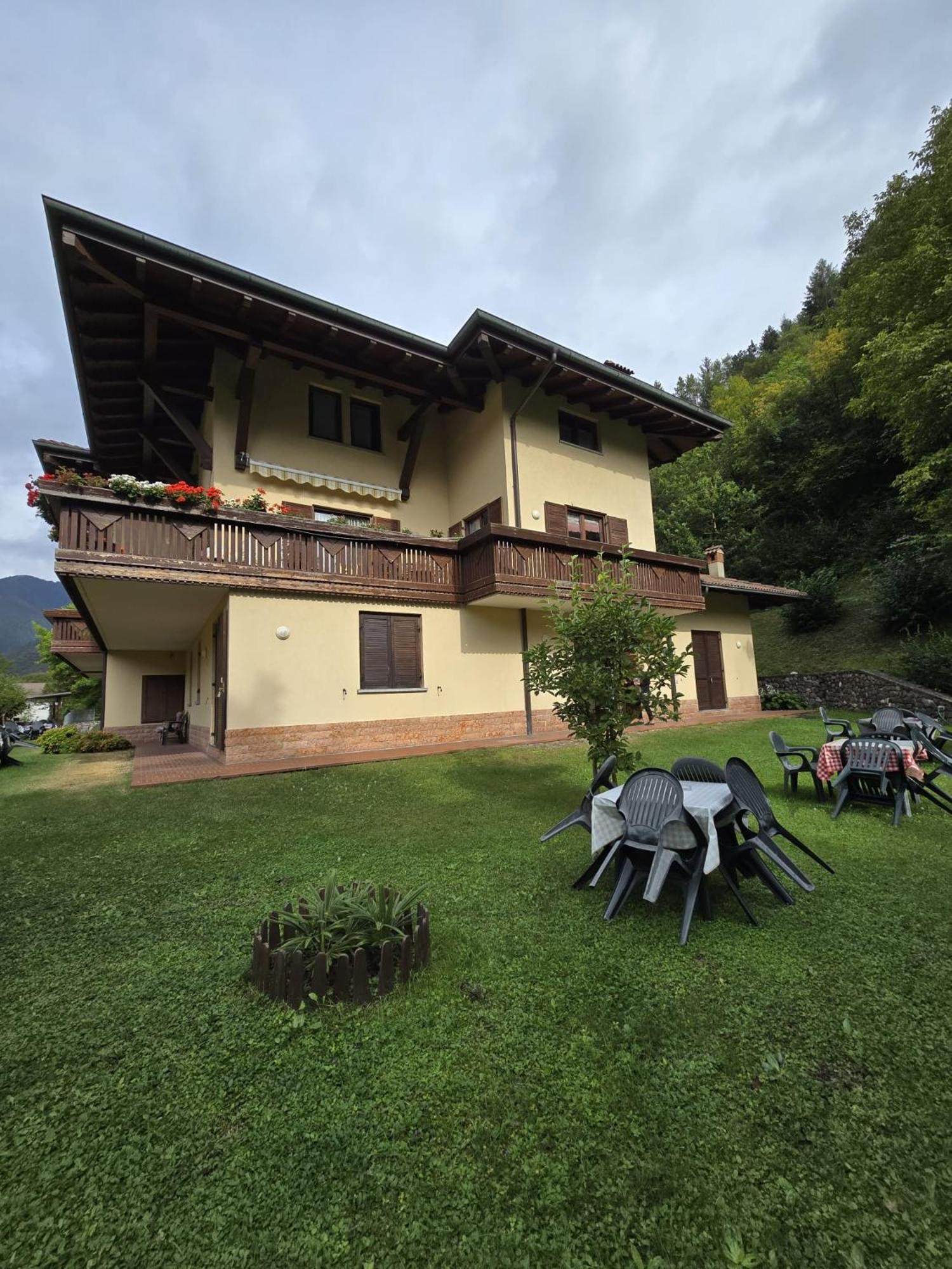 Casa Ornella Apartamento LEDRO Exterior foto